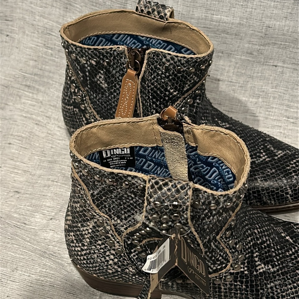 Dingo Clementine Leather Ankle Boots - Picture 5 of 16